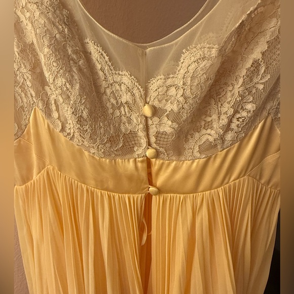 60’s Vintage Claire Sandra Lucie Ann Beverly Hills Peignoir Nightgown Robe Set - Picture 5 of 15